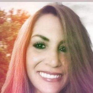 Meet your Posher, Holly